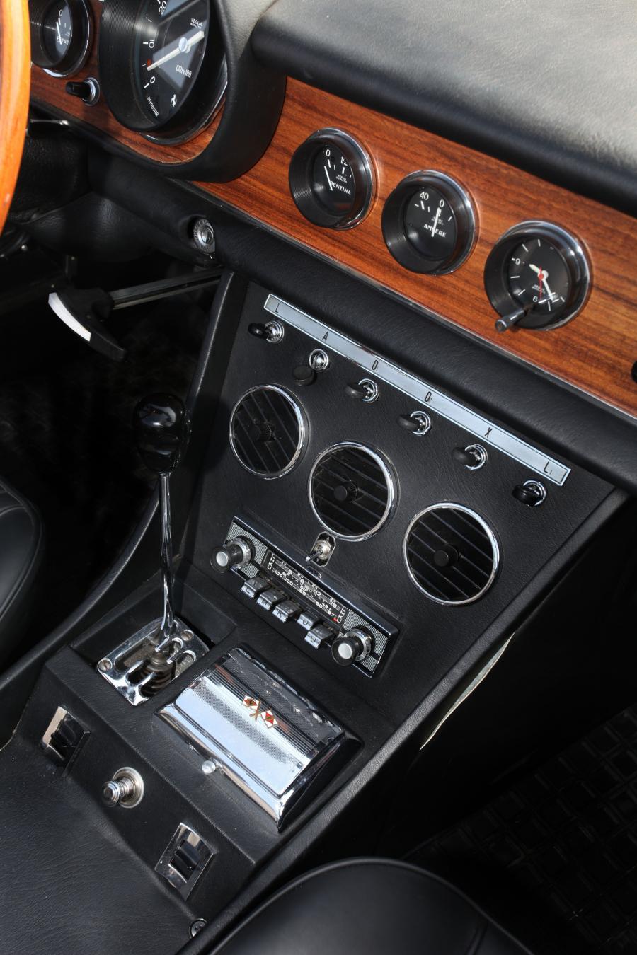  Ferrari 330 GTS 1967 года  (фото 73 из 102)